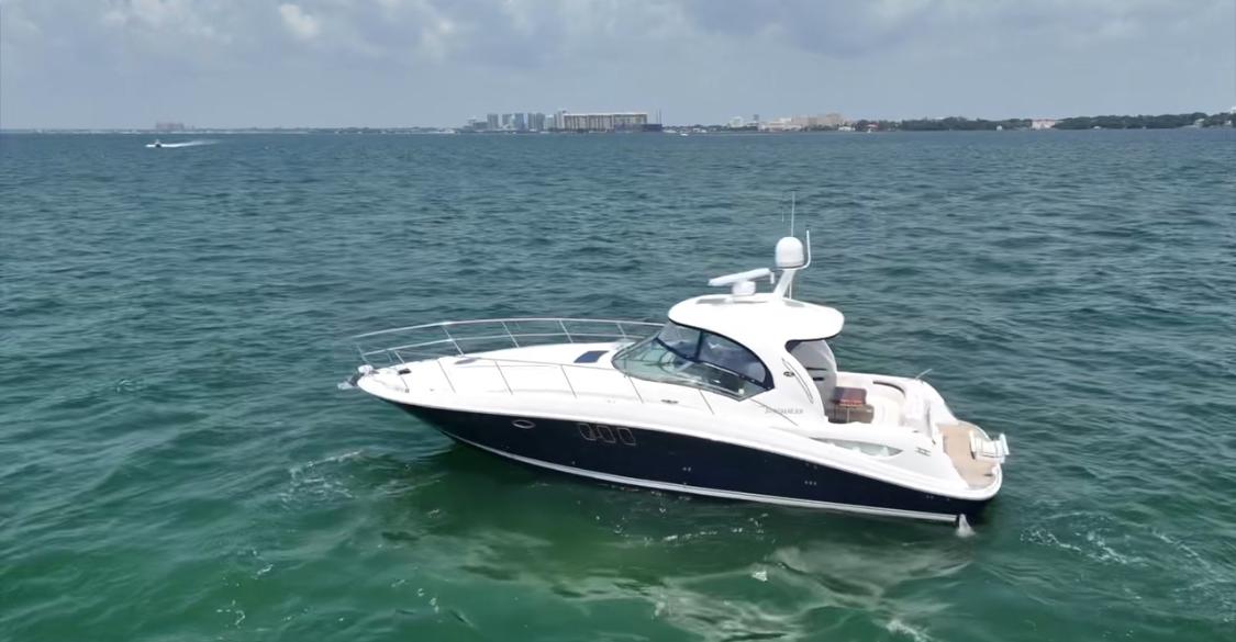 2007 Sea Ray 40 Sundancer — Twin Cummins Diesel, Miami