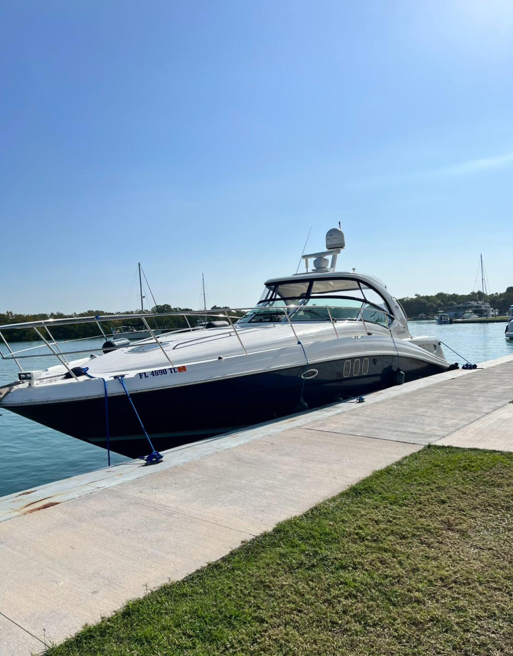 2007 Sea Ray 40 Sundancer — Twin Cummins Diesel, Miami