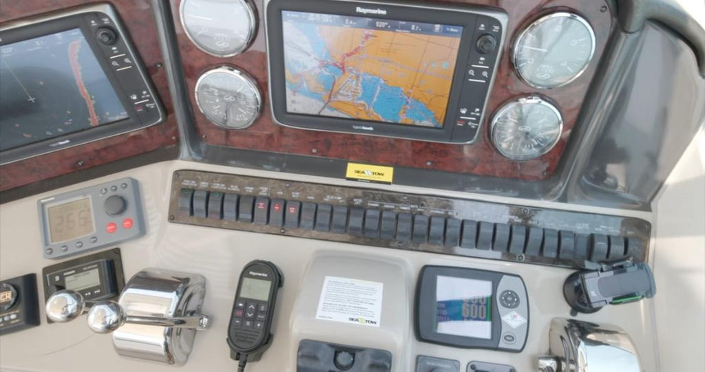 2007 Sea Ray 40 Sundancer — Twin Cummins Diesel, Miami