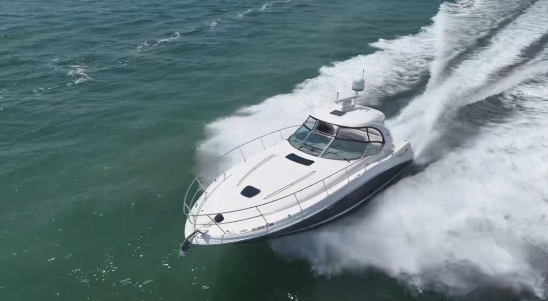 2007 Sea Ray 40 Sundancer — Twin Cummins Diesel, Miami