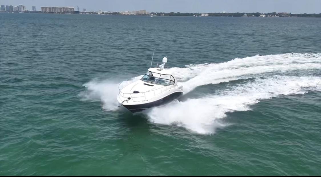 2007 Sea Ray 40 Sundancer — Twin Cummins Diesel, Miami