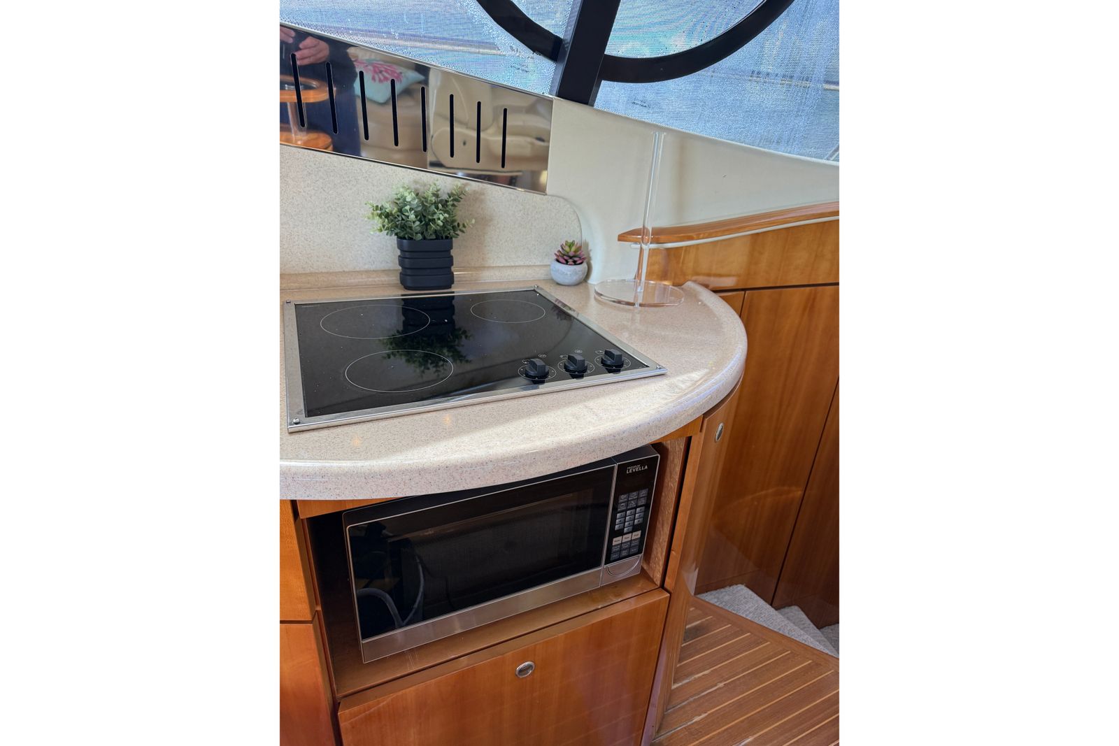 2008 Azimut 55E — Twin Caterpillar C12 Diesels, Homestead