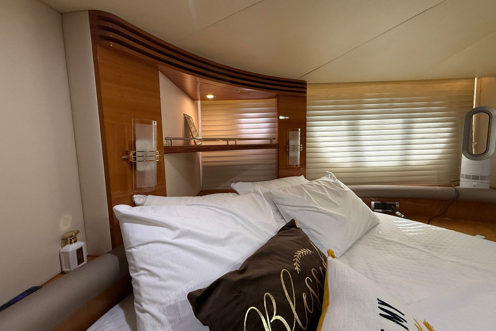 2008 Azimut 55E — Twin Caterpillar C12 Diesels, Homestead