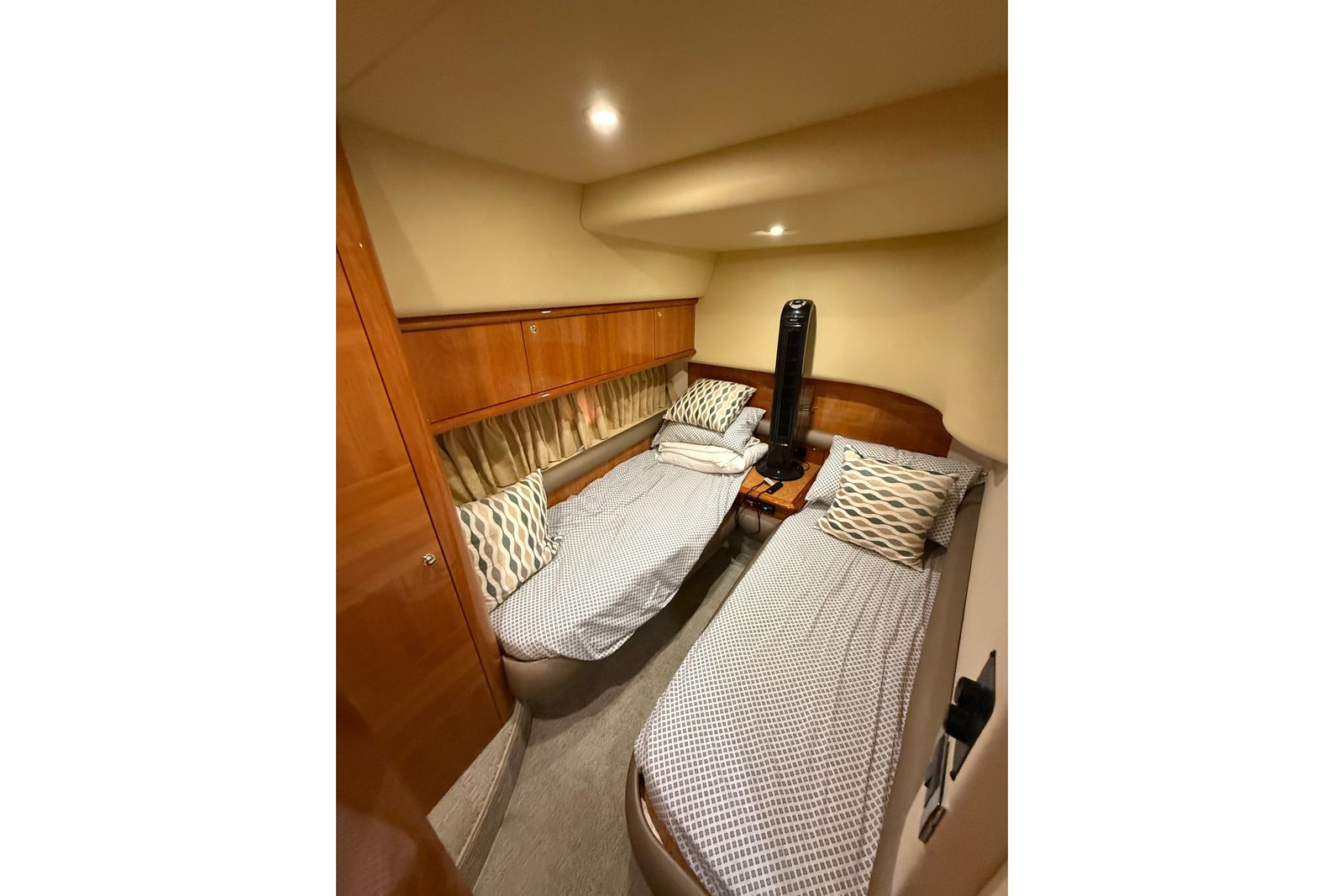 2008 Azimut 55E — Twin Caterpillar C12 Diesels, Homestead