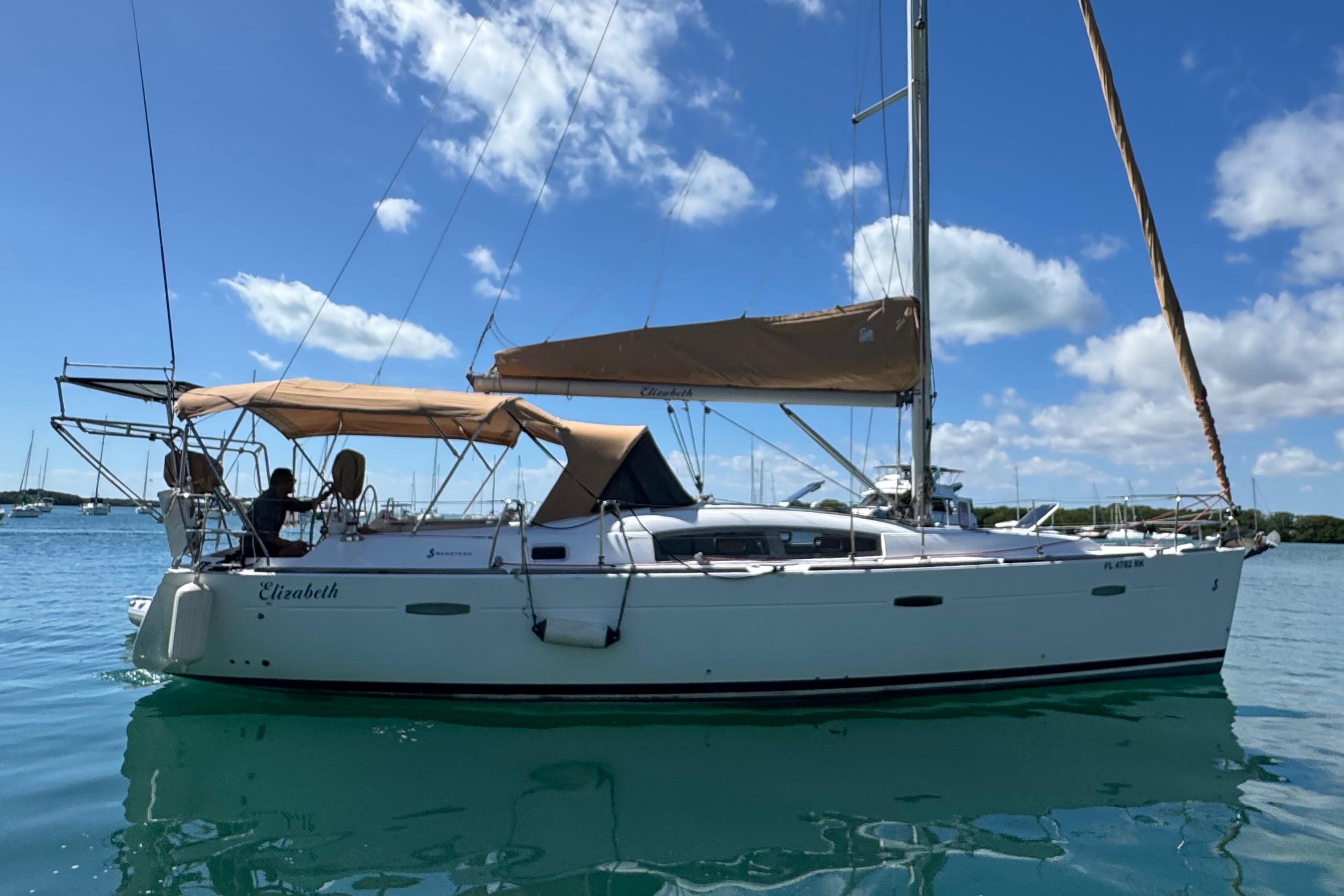 2008 Beneteau Oceanis 40 — Diesel Auxiliary Sloop, Key Biscayne