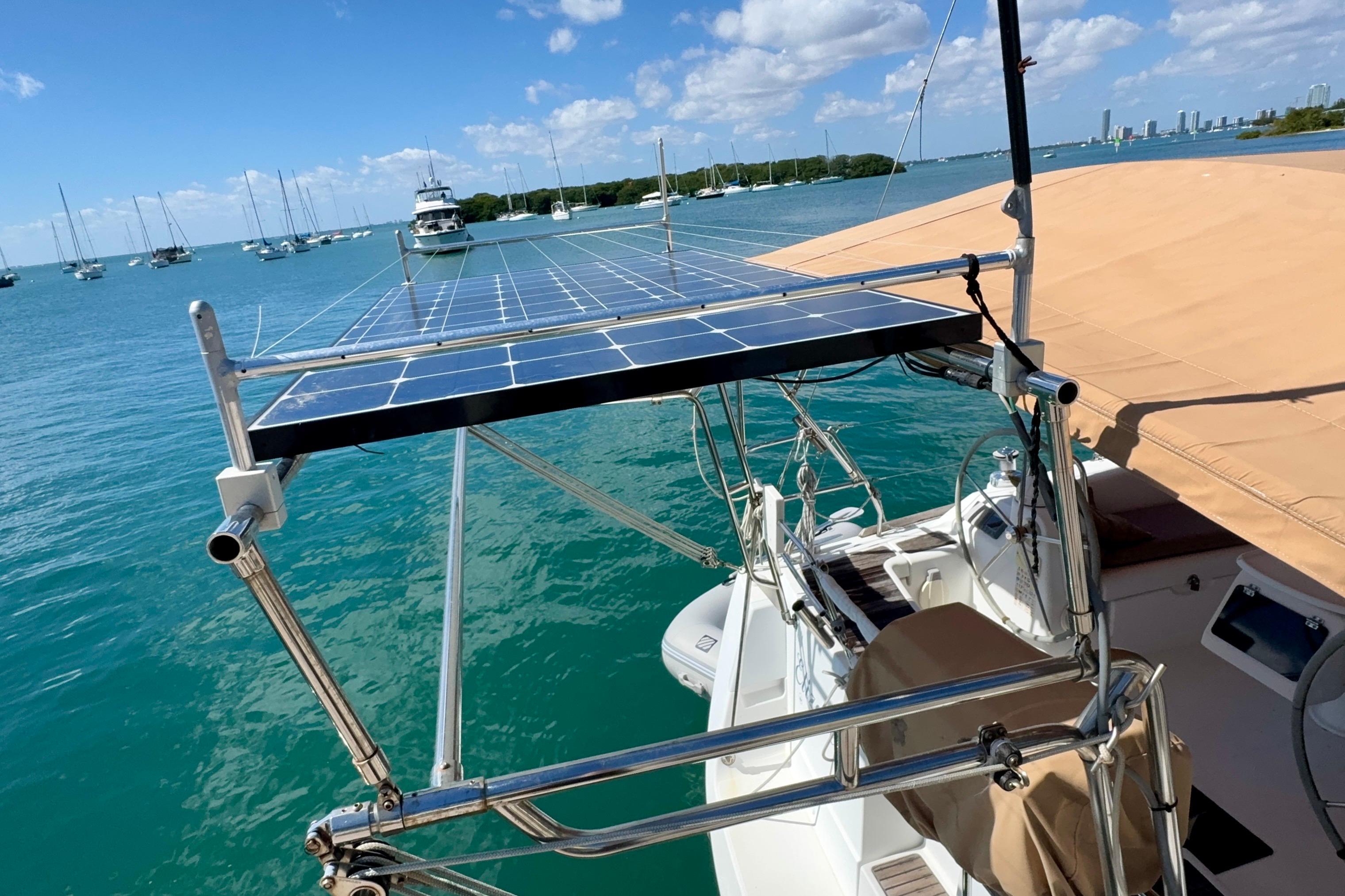 2008 Beneteau Oceanis 40 — Diesel Auxiliary Sloop, Key Biscayne