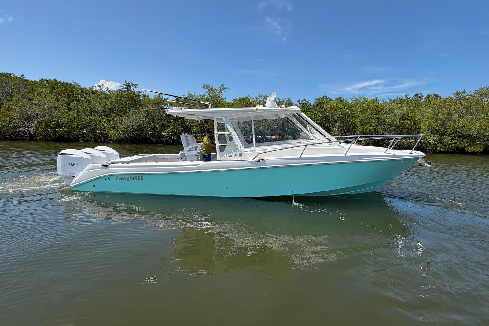 2009 Everglades 350LX