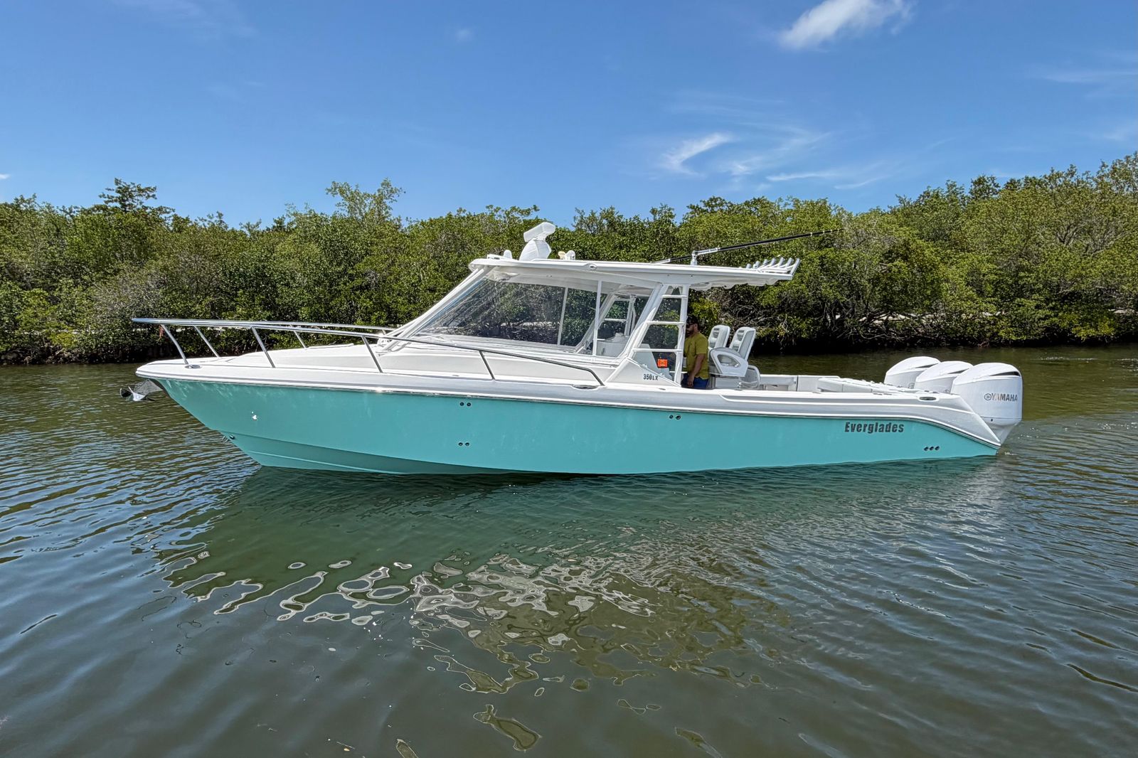 2009 Everglades 350LX