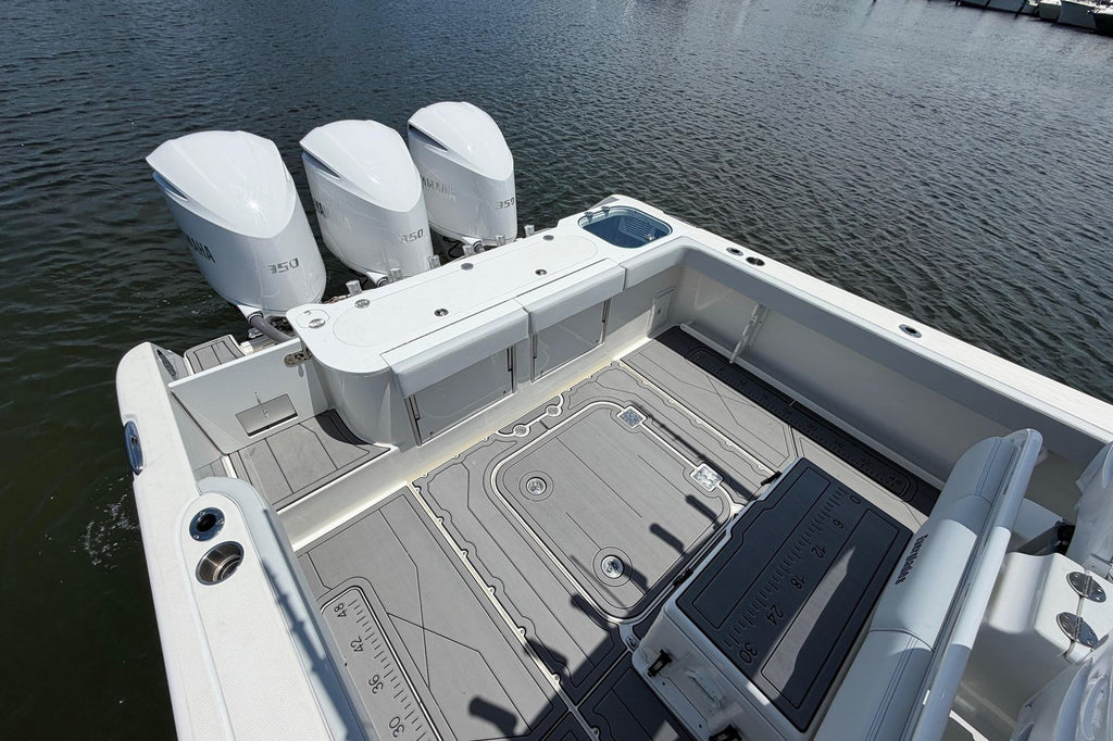 2009 Everglades 350LX