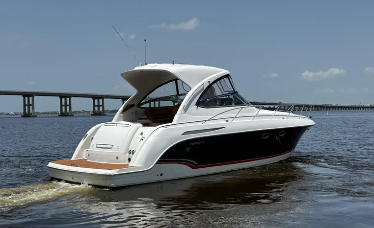 2009 Formula 37 Performance Cruiser — Twin Volvo IPS Diesels, Cape Coral