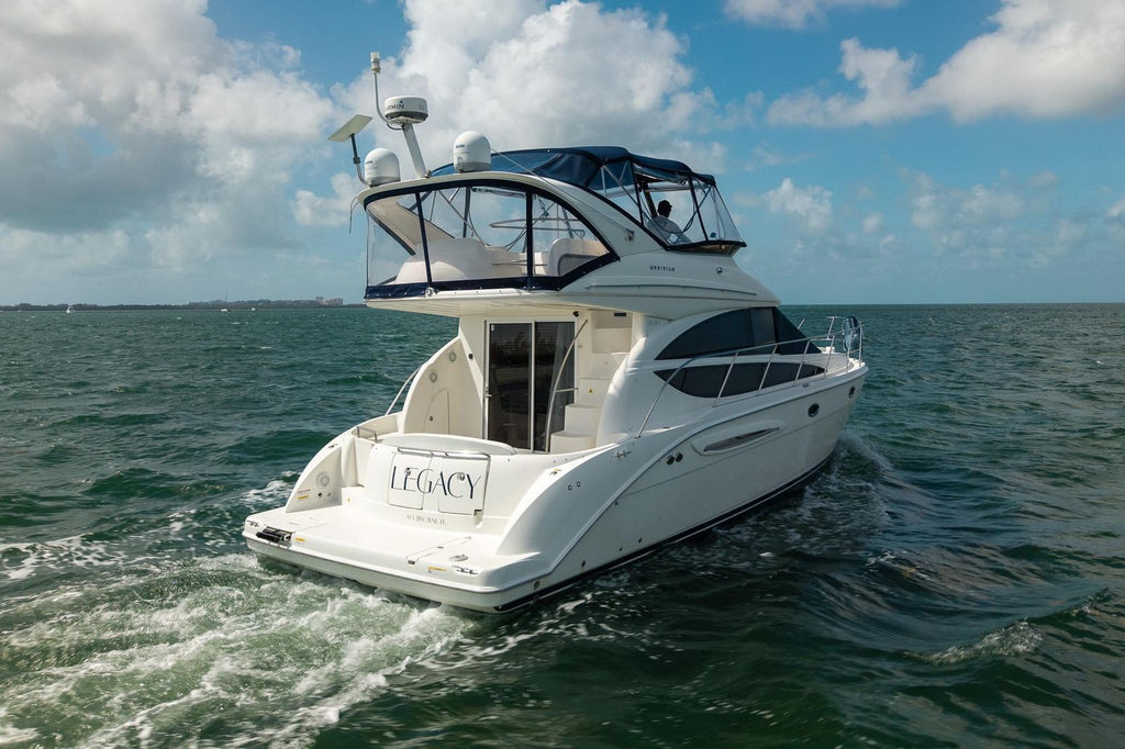 2009 Meridian 391 Sedan — Twin Cummins 760hp, Key Biscayne