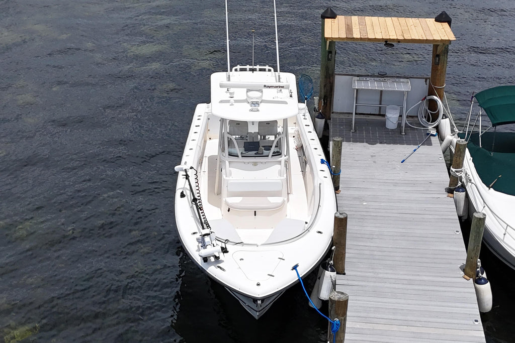 2009 Pursuit C 310 Center Console — Twin Yamaha F250s, Key Largo
