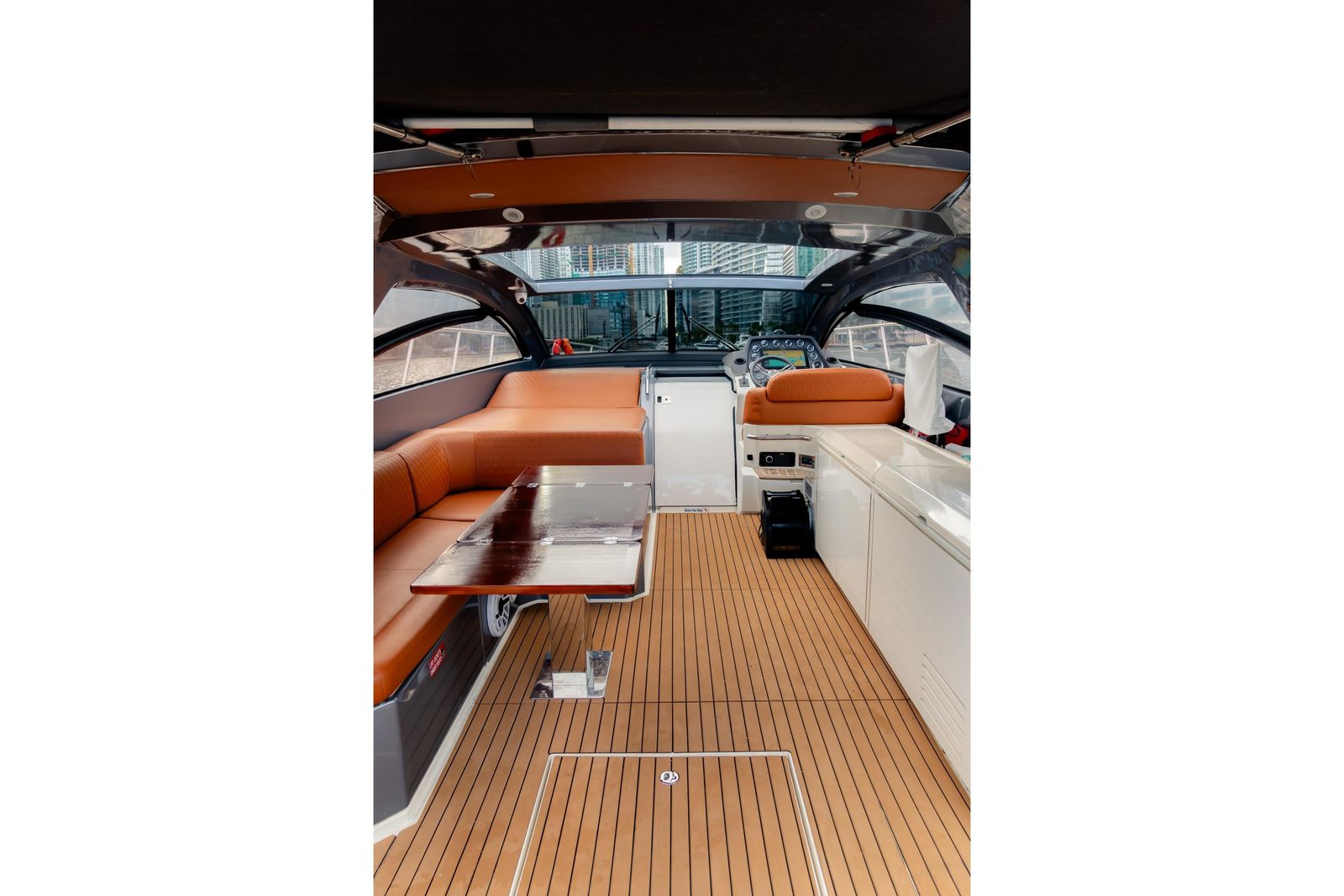2013 Azimut Atlantis 48 — Cummins Diesel Inboard, Miami