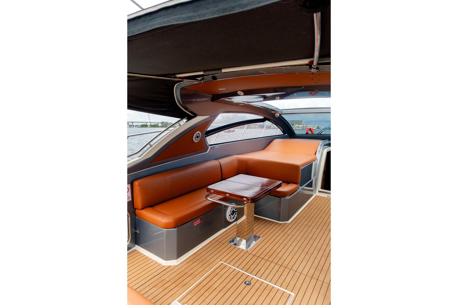 2013 Azimut Atlantis 48 — Cummins Diesel Inboard, Miami