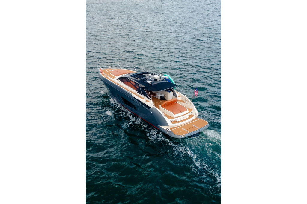 2013 Azimut Atlantis 48 — Cummins Diesel Inboard, Miami