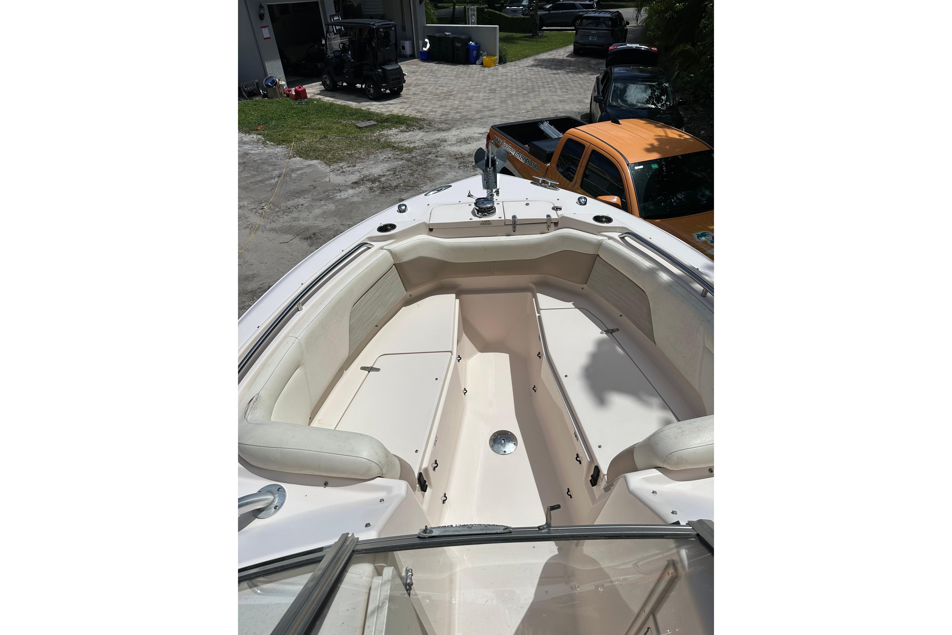 2014 Grady-White Freedom 275 — Twin Yamaha F200s, West Palm Beach