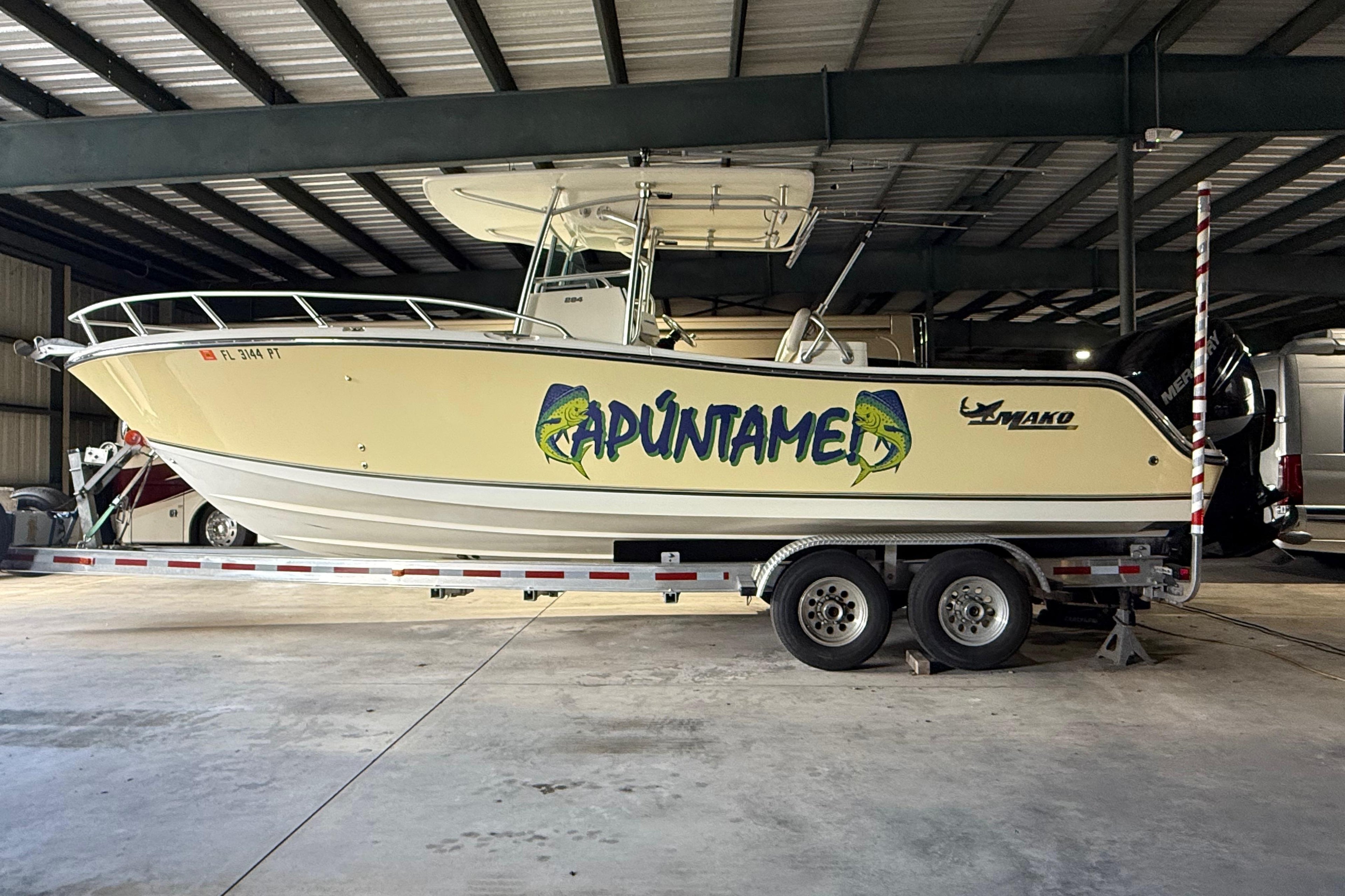 2014 Mako 284 Center Console — Twin Mercury Verado, Miami