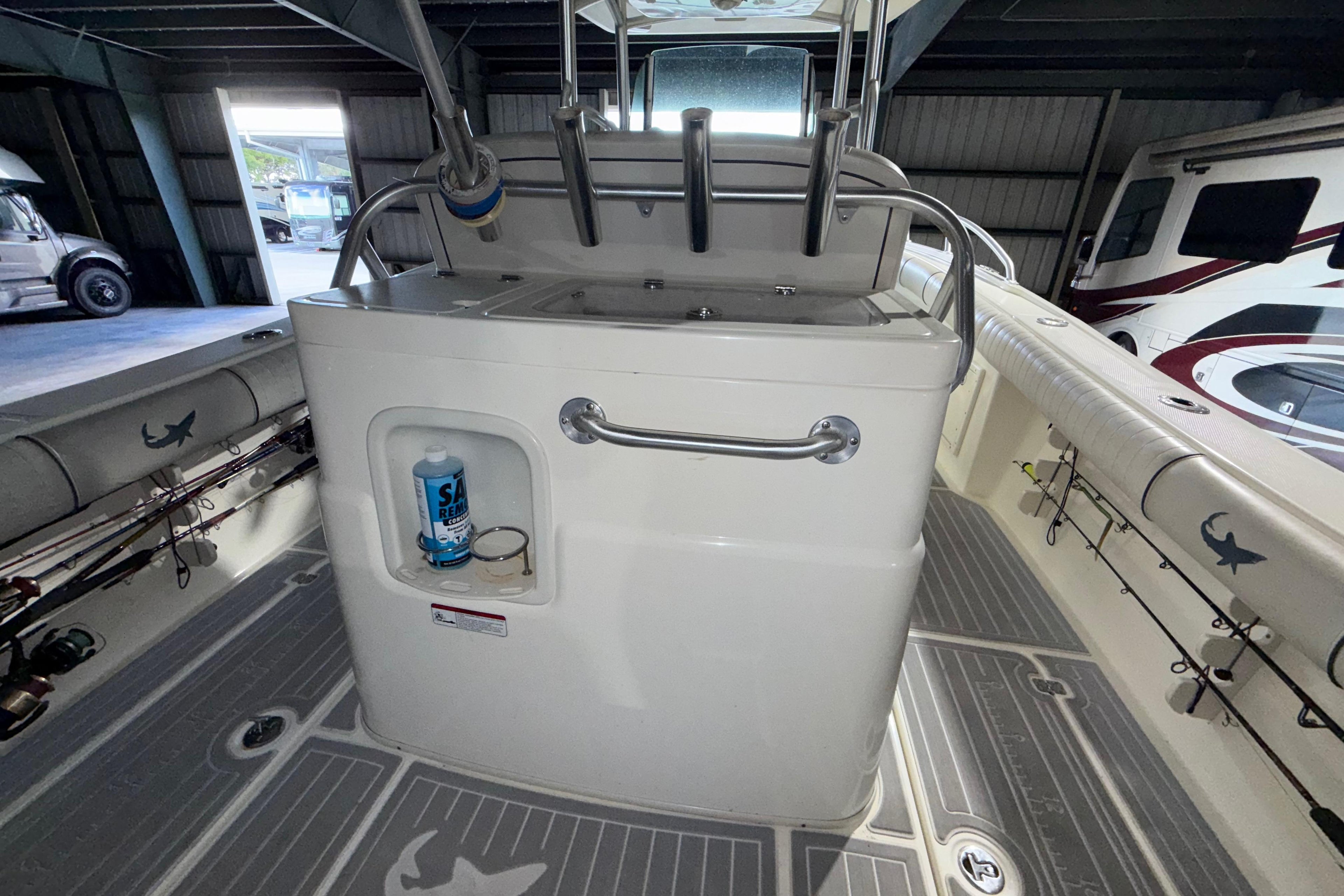 2014 Mako 284 Center Console — Twin Mercury Verado, Miami