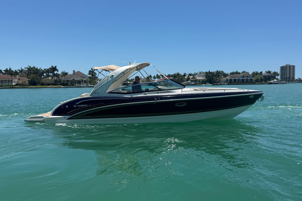 2015 Formula 310 Bowrider — Twin Mercruiser 8.2L, Marco Island