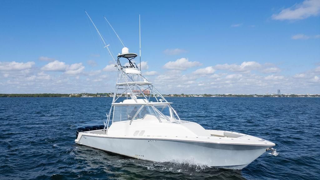 2016 SeaVee 430 Fisharound — Quad Mercury Verado 350s, Miami