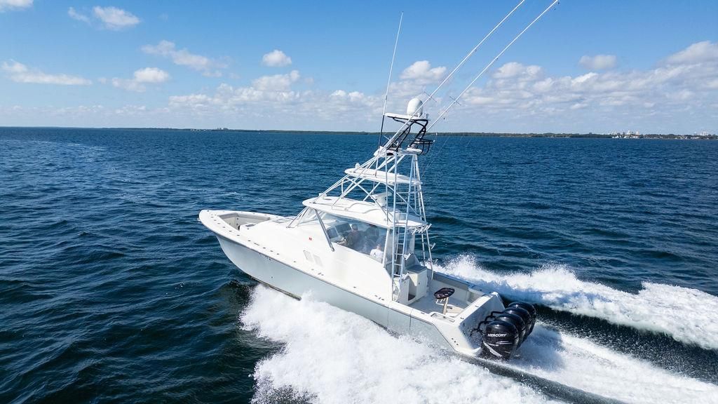 2016 SeaVee 430 Fisharound — Quad Mercury Verado 350s, Miami
