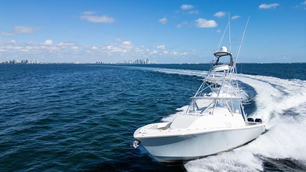 2016 SeaVee 430 Fisharound — Quad Mercury Verado 350s, Miami