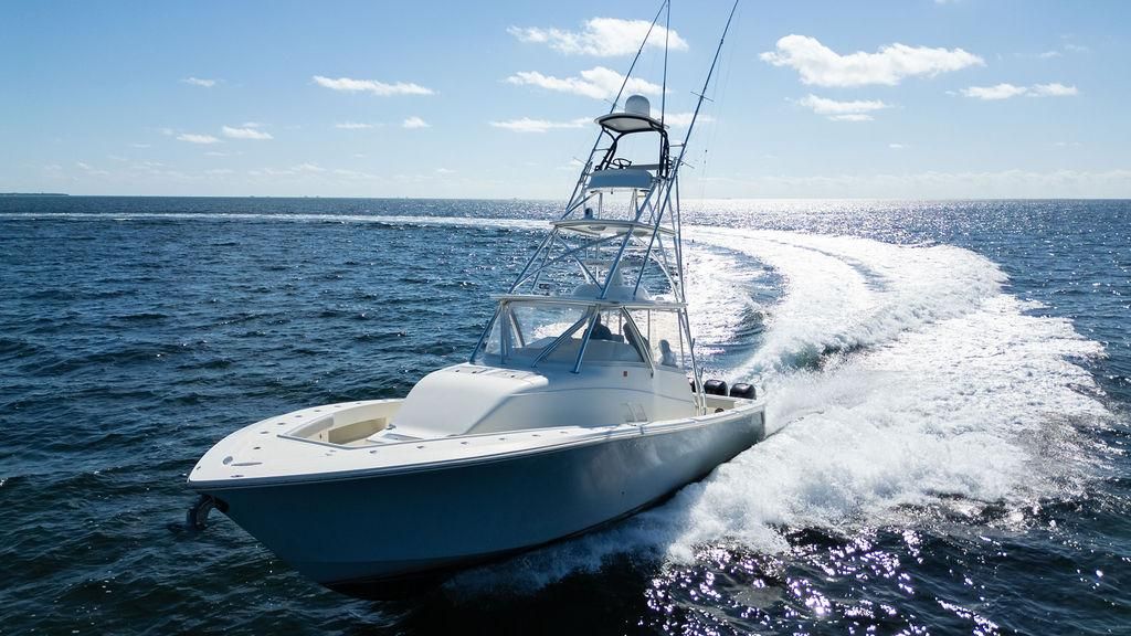 2016 SeaVee 430 Fisharound — Quad Mercury Verado 350s, Miami