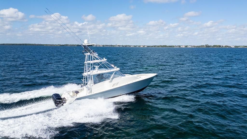 2016 SeaVee 430 Fisharound — Quad Mercury Verado 350s, Miami