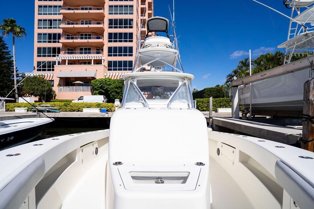 2016 SeaVee 430 Fisharound — Quad Mercury Verado 350s, Miami