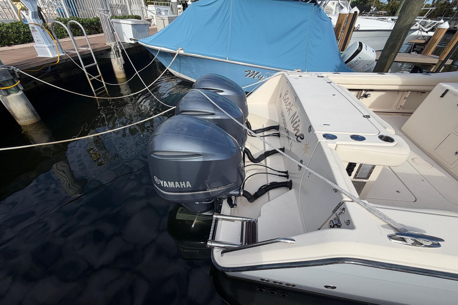 2016 Grady-White Canyon 336