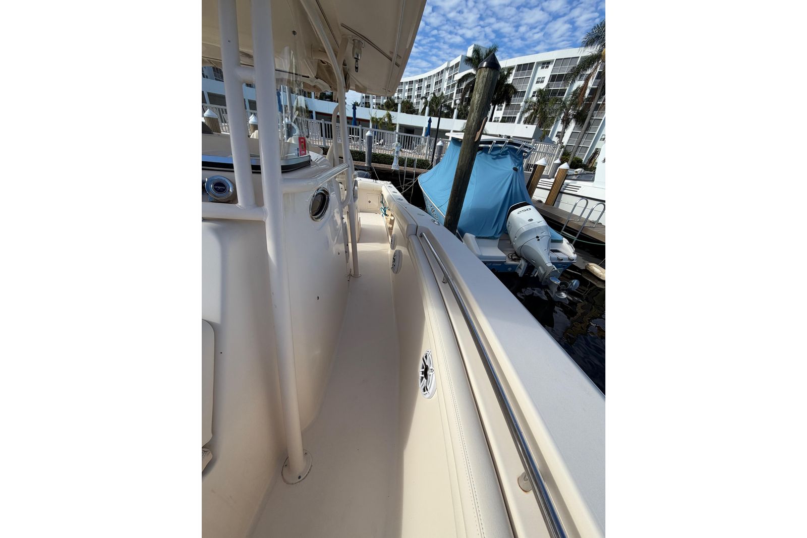 2016 Grady-White Canyon 336