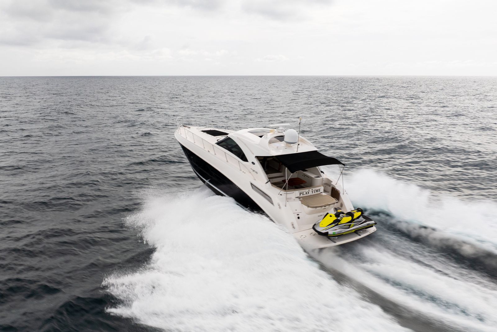 2016 Sea Ray Sundancer 540 — Twin Cummins QSM-11 Diesels, Miami