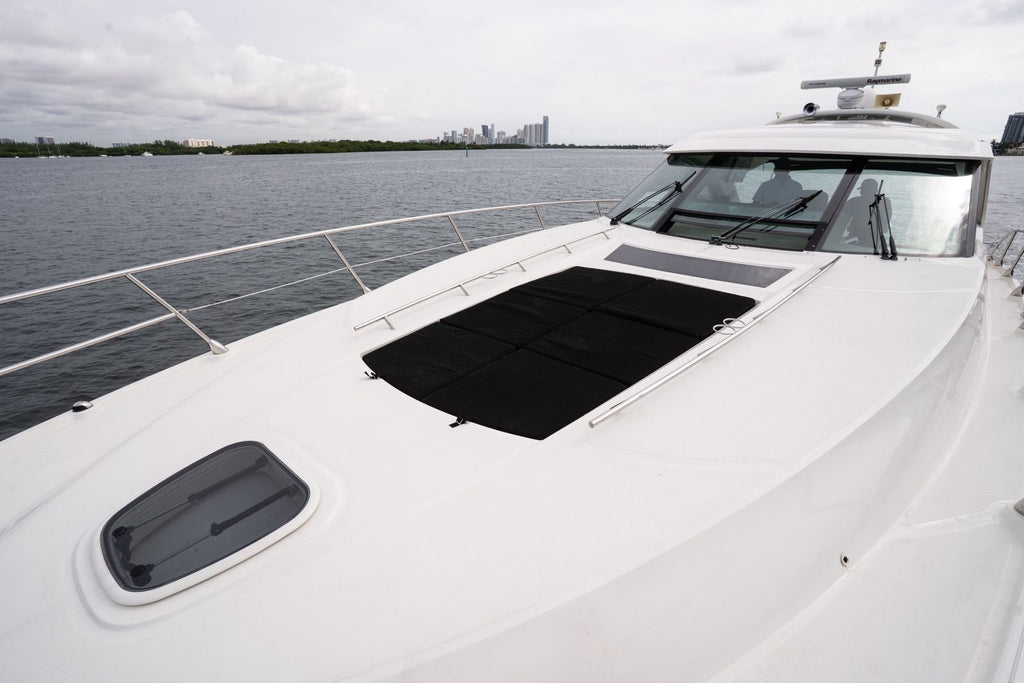 2016 Sea Ray Sundancer 540 — Twin Cummins QSM-11 Diesels, Miami