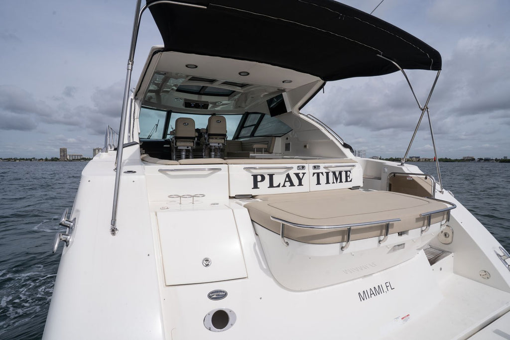 2016 Sea Ray Sundancer 540 — Twin Cummins QSM-11 Diesels, Miami