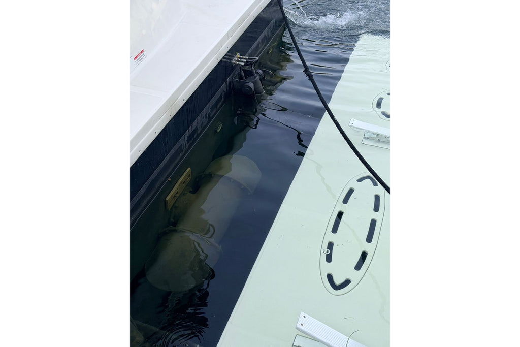 2016 Sea Ray Sundancer 540 — Twin Cummins QSM-11 Diesels, Miami