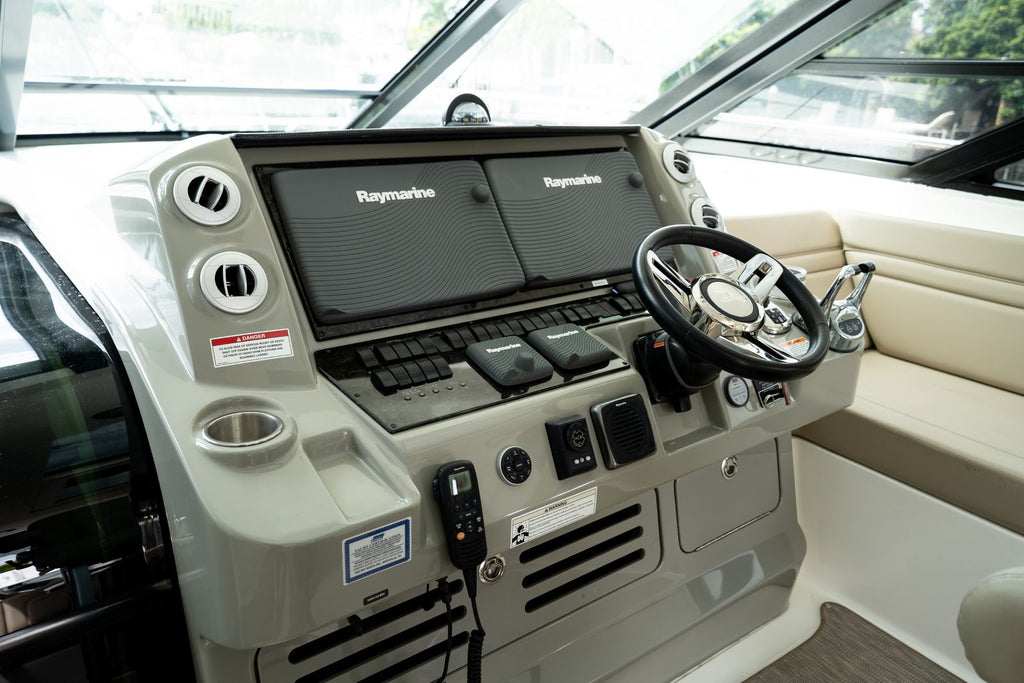 2016 Sea Ray Sundancer 540 — Twin Cummins QSM-11 Diesels, Miami