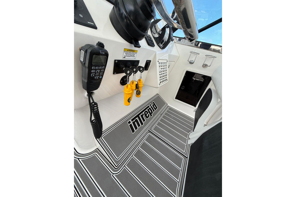 2017 Intrepid 430 Sport Yacht — Triple Mercury Verado 350s, Coral Gables