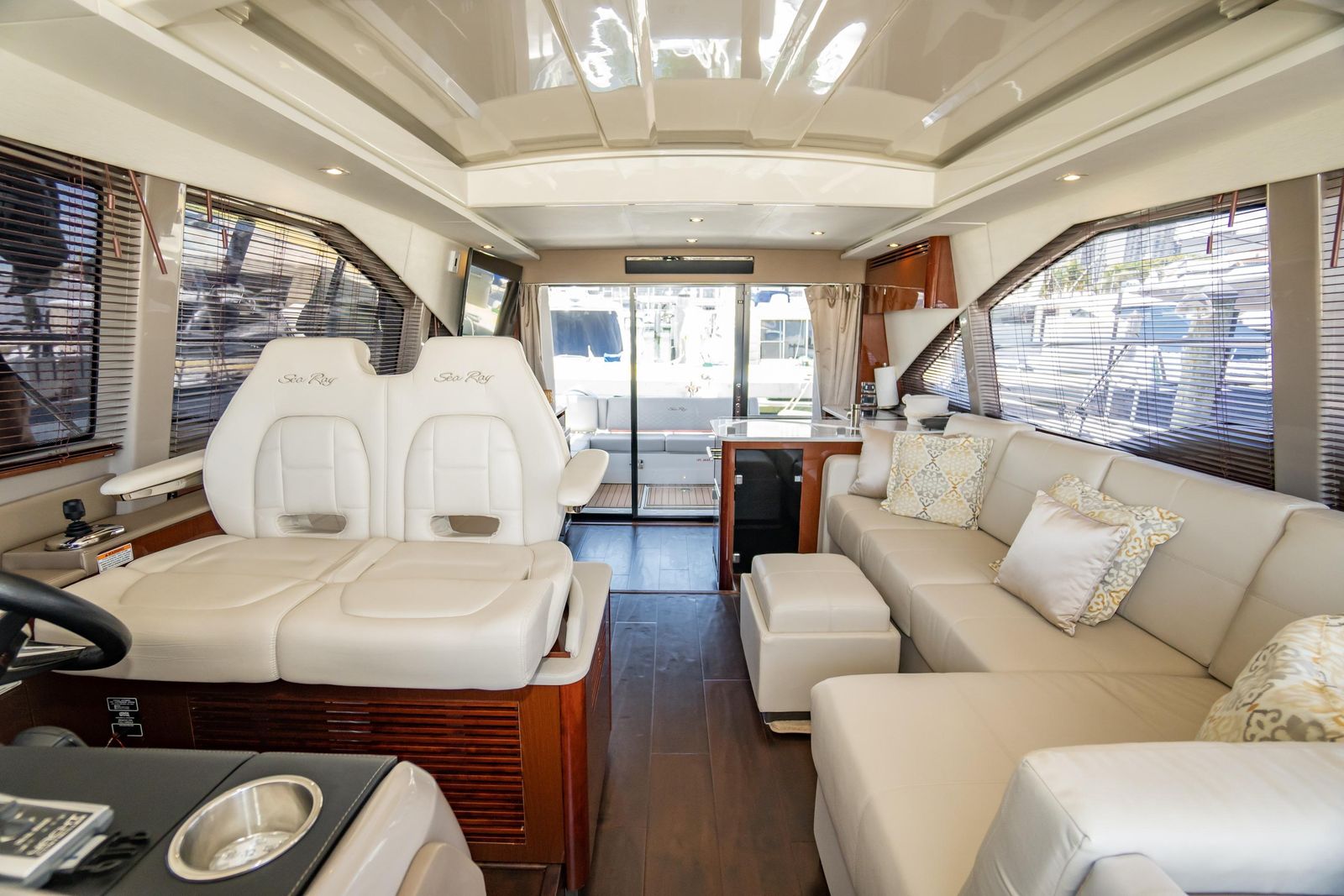 2017 Sea Ray Sundancer 460 — Twin Cummins Diesels & Joystick Docking, Miami