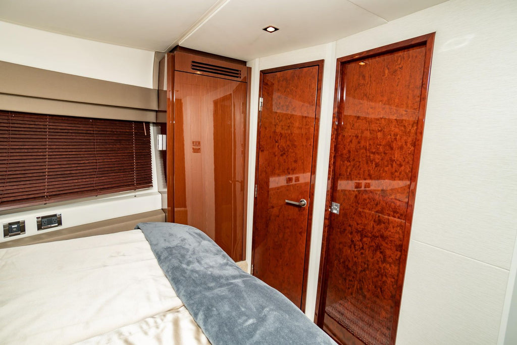 2017 Sea Ray Sundancer 460 — Twin Cummins Diesels & Joystick Docking, Miami