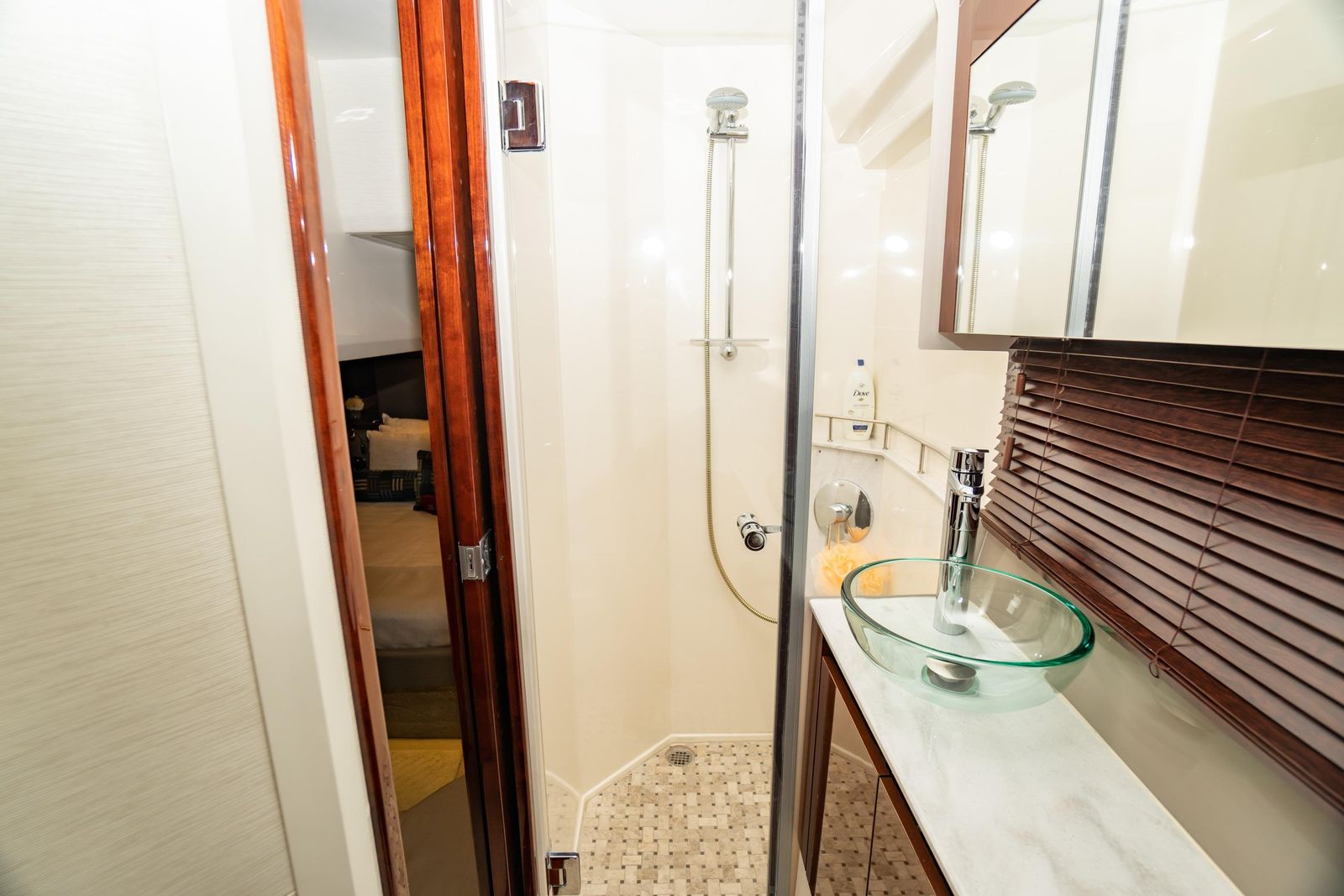2017 Sea Ray Sundancer 460 — Twin Cummins Diesels & Joystick Docking, Miami