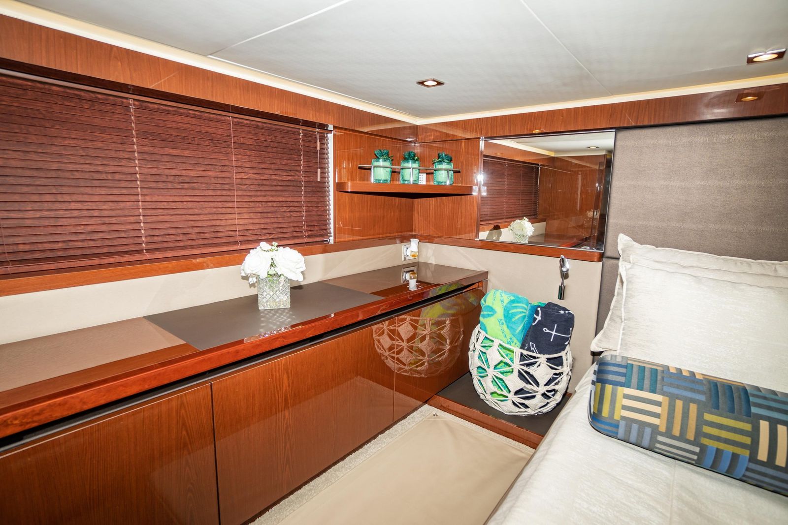 2017 Sea Ray Sundancer 460 — Twin Cummins Diesels & Joystick Docking, Miami
