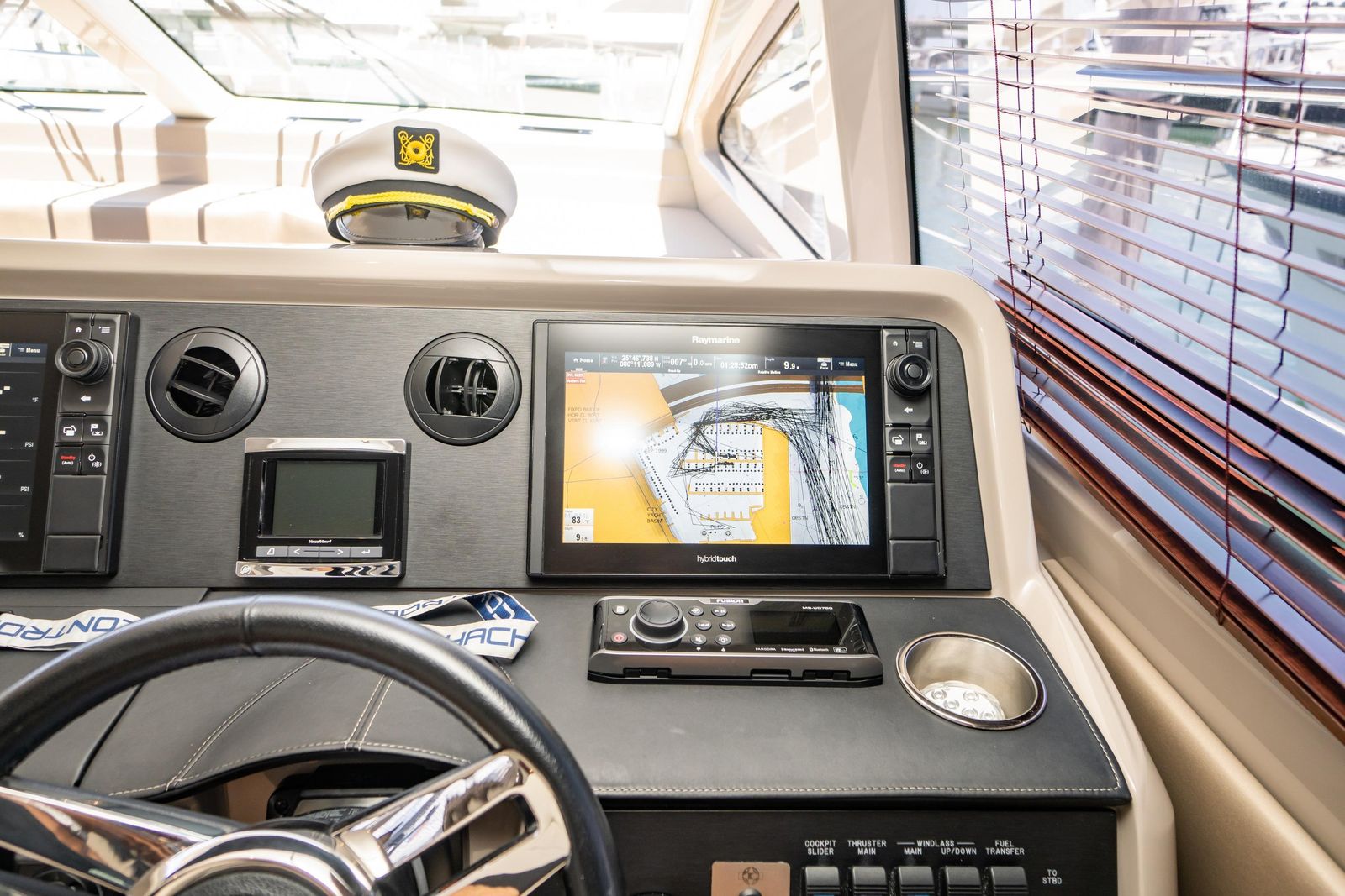 2017 Sea Ray Sundancer 460 — Twin Cummins Diesels & Joystick Docking, Miami
