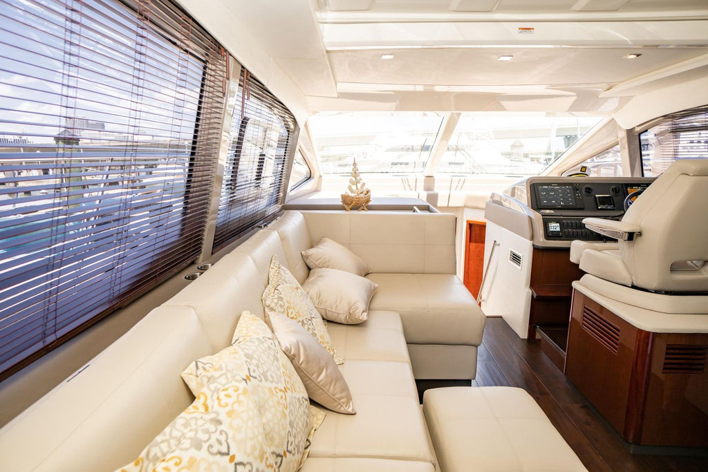2017 Sea Ray Sundancer 460 — Twin Cummins Diesels & Joystick Docking, Miami