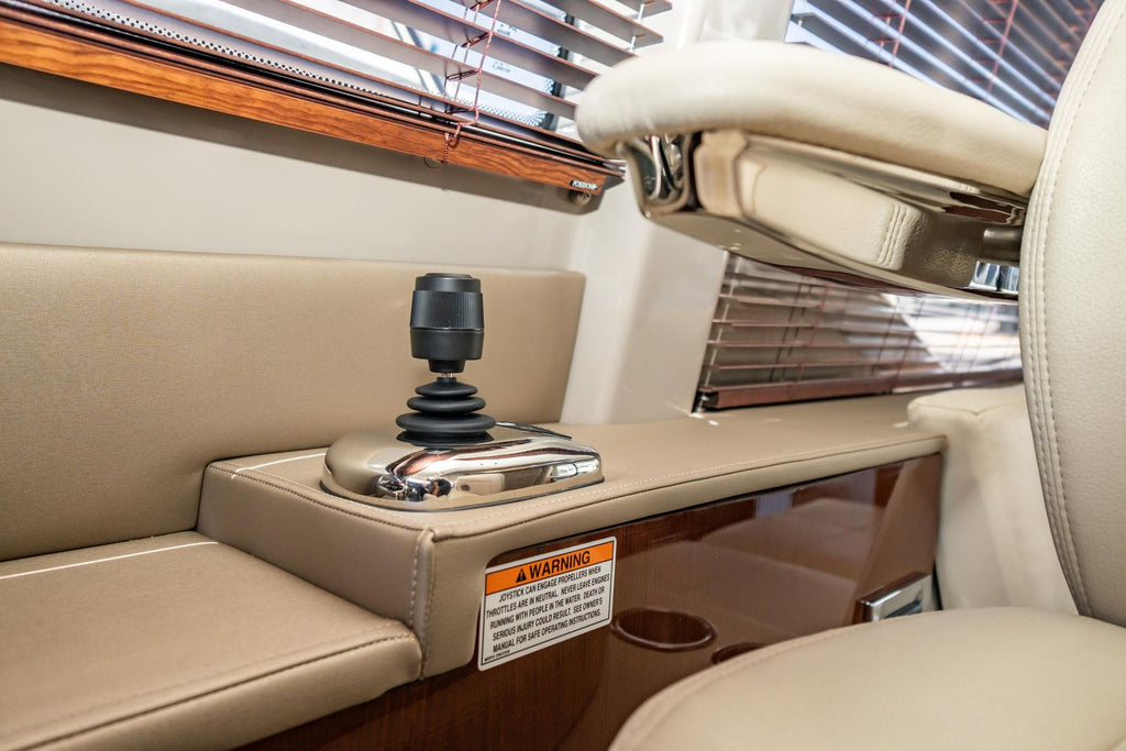 2017 Sea Ray Sundancer 460 — Twin Cummins Diesels & Joystick Docking, Miami