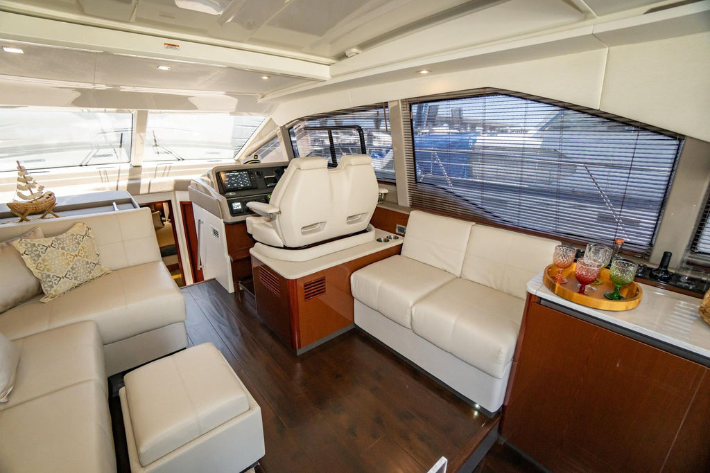 2017 Sea Ray Sundancer 460 — Twin Cummins Diesels & Joystick Docking, Miami