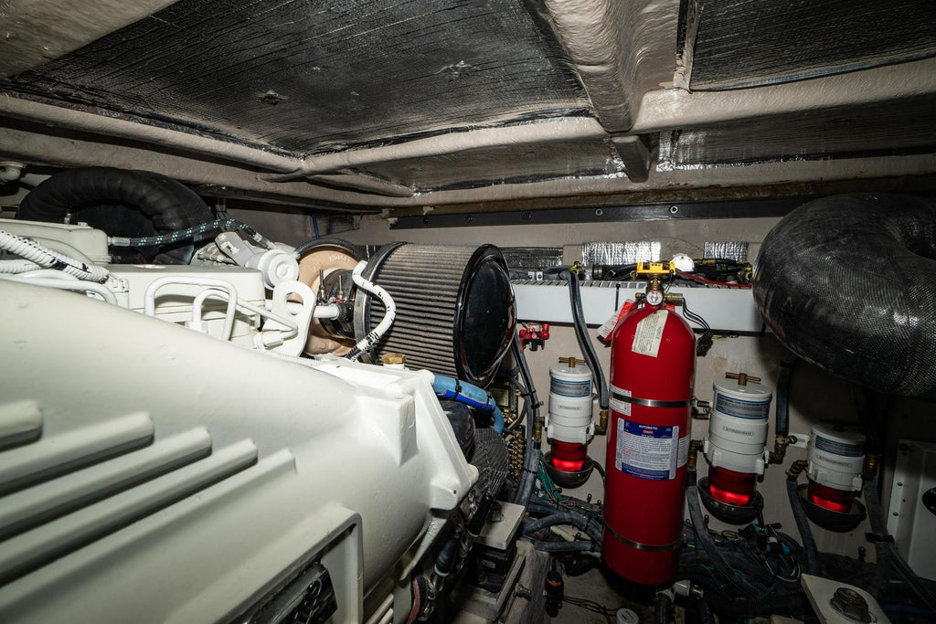 2017 Sea Ray Sundancer 460 — Twin Cummins Diesels & Joystick Docking, Miami
