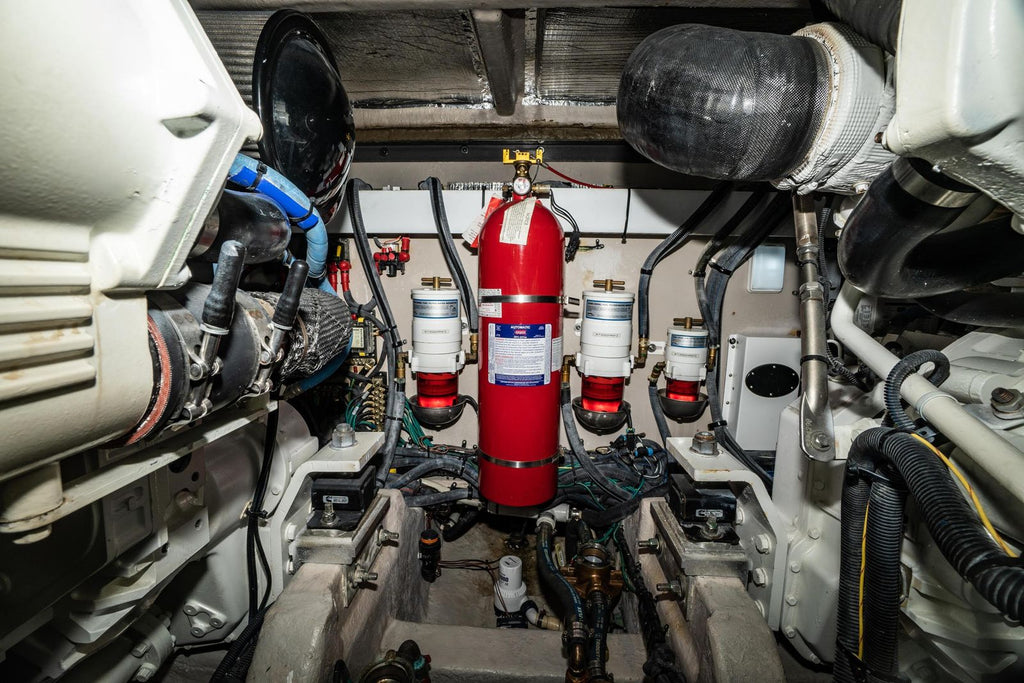 2017 Sea Ray Sundancer 460 — Twin Cummins Diesels & Joystick Docking, Miami