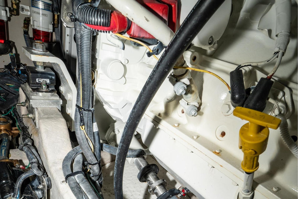 2017 Sea Ray Sundancer 460 — Twin Cummins Diesels & Joystick Docking, Miami