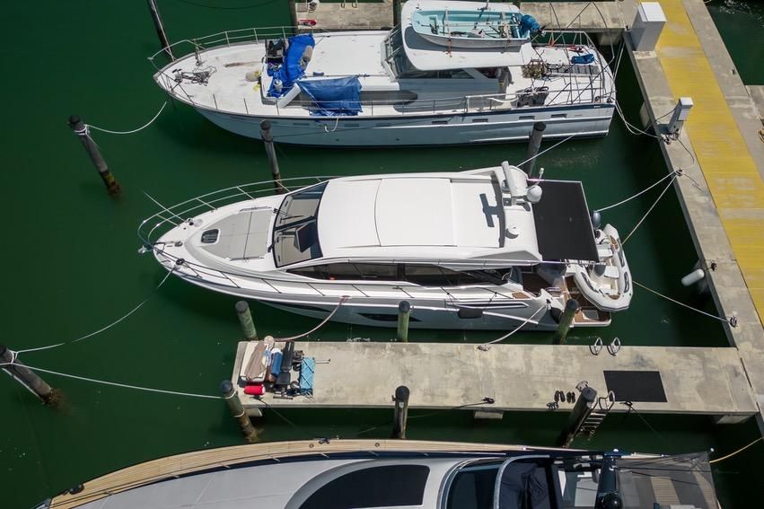 2017 Sea Ray Sundancer 460 — Twin Cummins Diesels & Joystick Docking, Miami