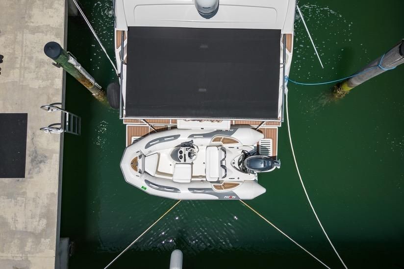2017 Sea Ray Sundancer 460 — Twin Cummins Diesels & Joystick Docking, Miami